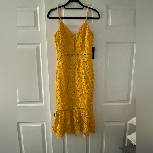 Lulus Dresses & Skirts - Lulu's golden Yellow Taliah Lace Midi Dress with Ruffle Hem